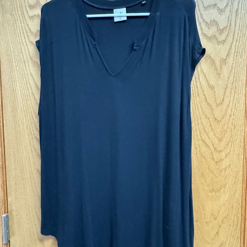 CAbi Black Sleeveless Tank Top